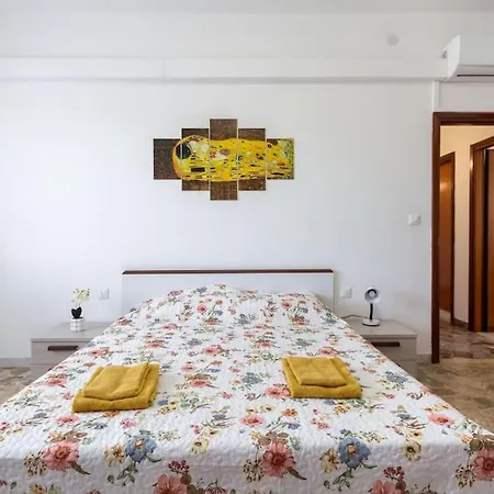 Apartment Family House